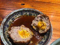 咸蛋黄狮子头-老外婆本帮面(塔城路店)