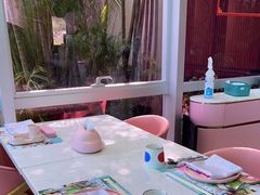 -水桶王国主题餐厅·聚会·生日派对·亲子活动·家庭套餐(亚龙湾希尔顿店)