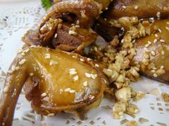 盐焗乳鸽-顺德美食坊(南沙分店)