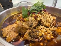 -蓉三少冒烤鸭·四川小吃集(北京首店)