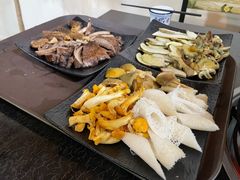 -蘑统田下·野生菌火锅