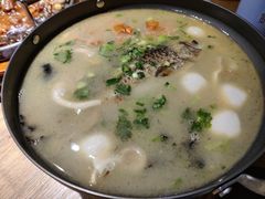 -蜜桃餐厅·伴山(湖滨商业街店)