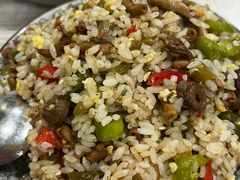 -老头爱马仕酸豇豆炒饭(丰富路店)