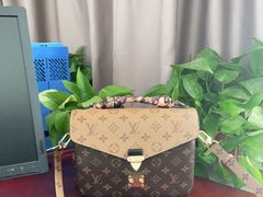 -LV路易威登(贵和购物中心店)