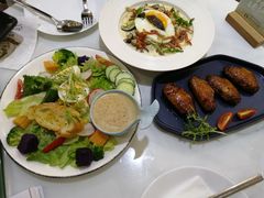 -丽莎沙拉轻食餐厅(国贸店)