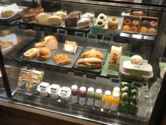 面包甜点陈列柜-星巴克(我格广场店)