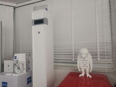 -目艮眼镜SHOWROOM(品牌集合店)