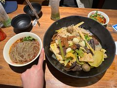 -万记麻辣烫国展总店