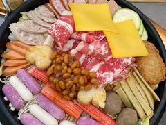 -豚妈妈汤饭·部队锅(南京东路店)