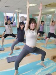 -爱尔乐美孕产瑜伽·普拉提