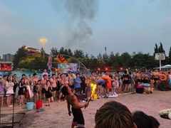 -欢乐水魔方水世界