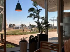 -猫的天空之城概念书店(北戴河蔚蓝海岸店)