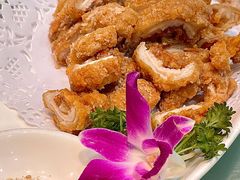 -老码头黑皮肘子锅包肉熏酱水饺(文政街店)