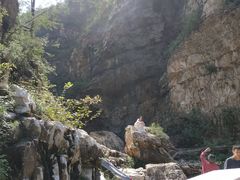 -大平台龙居瀑布旅游区