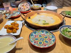 -洱火云南酸菜牛肉火锅(石景山当代商城店)