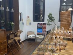 面包甜点陈列柜-富贵面包公司(运河店)