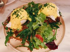 疯狂手撕牛肉班尼迪克蛋-The Rug Cafe(王府中环店)