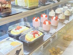 -焙丽拾光(麦凯乐直营店)