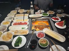 -海底捞火锅智慧餐厅(中骏世界城店)