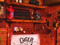 -丽纳尔斯酒吧咖啡LENORE’S BAR(三经街店)