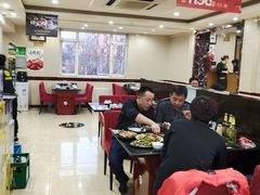 大堂-瑞杰烧烤店·24小时营业(山东路店)