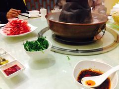-满旗楼 北京烤鸭·涮羊肉火锅(武昌店)
