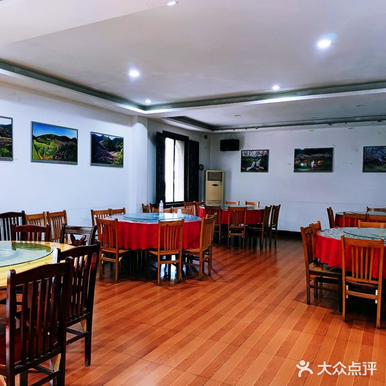 胡适一品锅发源地,最传统正宗的农家大杂烩