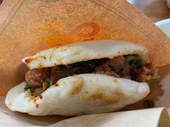粉蒸牛肉咔饼-豆相识•九九豆腐脑(牛咡桥店)