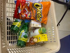 -新苗超市(科英布拉街店)