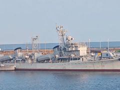 -泰达航母主题公园