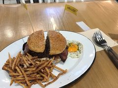 -HELLO 27 意面·沙拉·帕尼尼