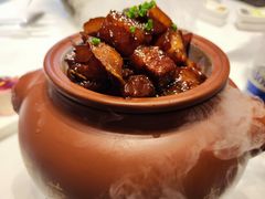 万荣坛子肉-万荣烤鸭店·北京菜(天坛店)