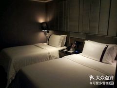 -榛悦隆堡成都酒店(春熙路太古里店)