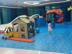 -Swim斯卫姆国际儿童游泳中心(红博中央公园店)