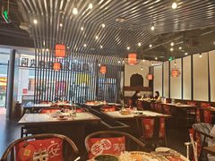 -尚尚仙·酸汤猪手·猪肚鸡火锅(华联万柳购物中心店)