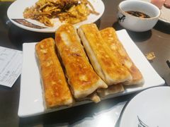 羊肉大葱褡裢火烧-福荣居褡裢火烧京味家常菜(西四店)