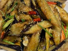 -梅飞酒家(名辉豪庭店)