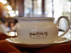 -Majestic Café