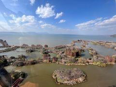 -七彩云南欢乐世界