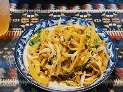 凉拌芭蕉花-蜗牛小馆醉乡民谣云南菜(惠新西里店)