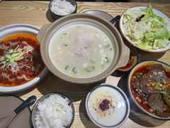 -叁煨蹄花·下饭盐帮菜(人民广场店)