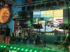 -Famous肥猫墨西哥音乐餐吧(五棵松华熙LIVE店)