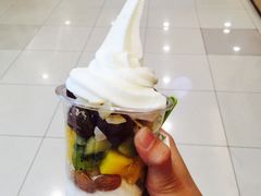 -三佰瑞冻酸奶(凯德MALL店)