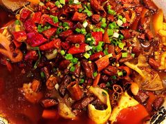 -鑫巴蜀小镇 · 水煮鱼专研店(玉桥店)