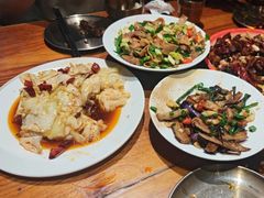 -柴窝堡22号辣子鸡·传承新疆菜