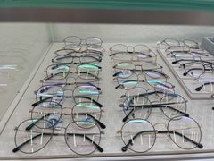 -明月眼镜(三坝店)