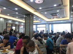 等位区-仁信老铺(华盖路店)