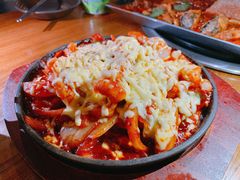 奶酪海鲜炒米条-包装马车·韩国料理·포장마차