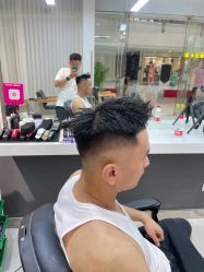 -极剪男士理发