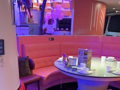 -巴特餐饮6加1音乐餐吧·新疆菜